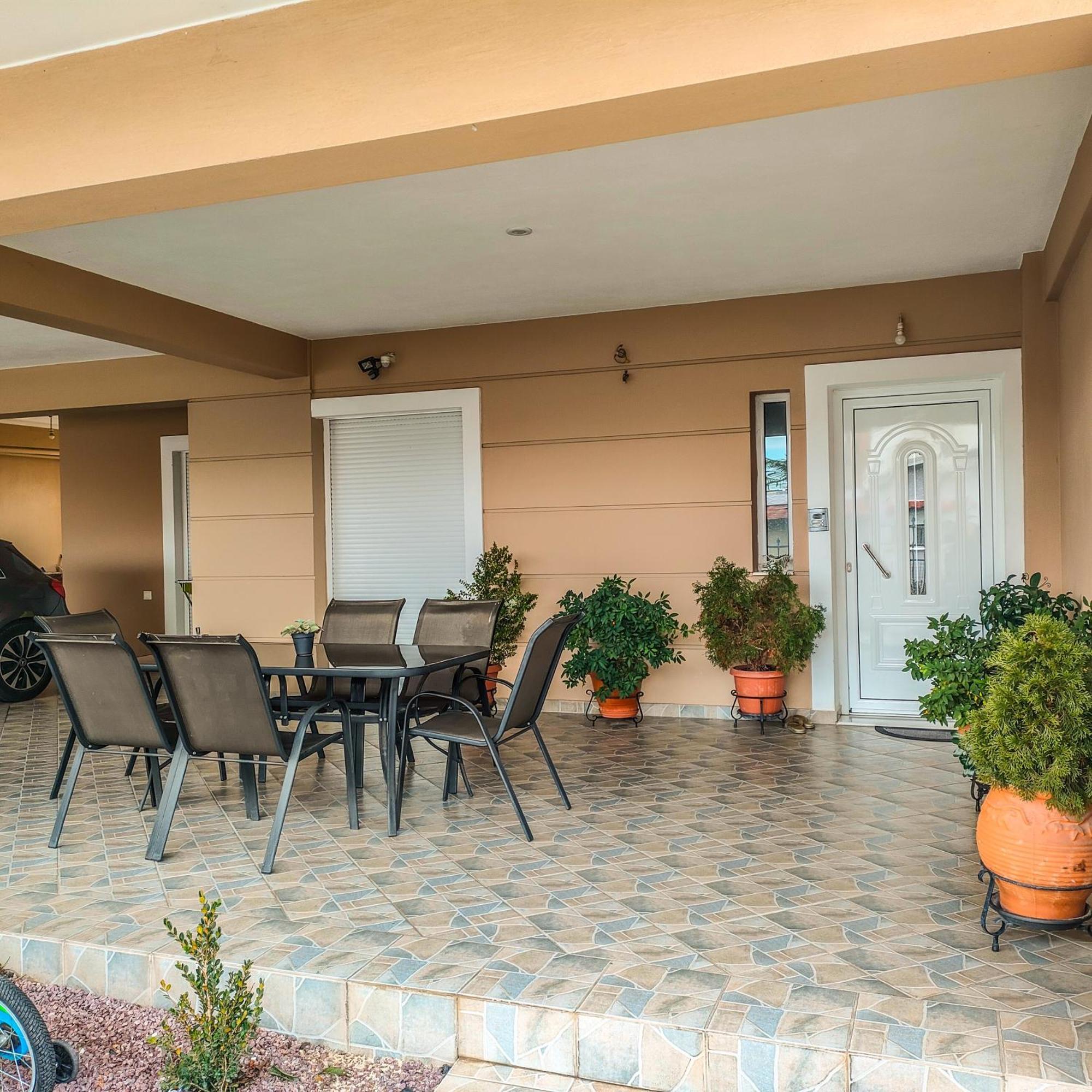 Χλιδατο-Ονειρεμενο-Μοντερνο Διαμερισμα!!! Apartman Lárisza Kültér fotó